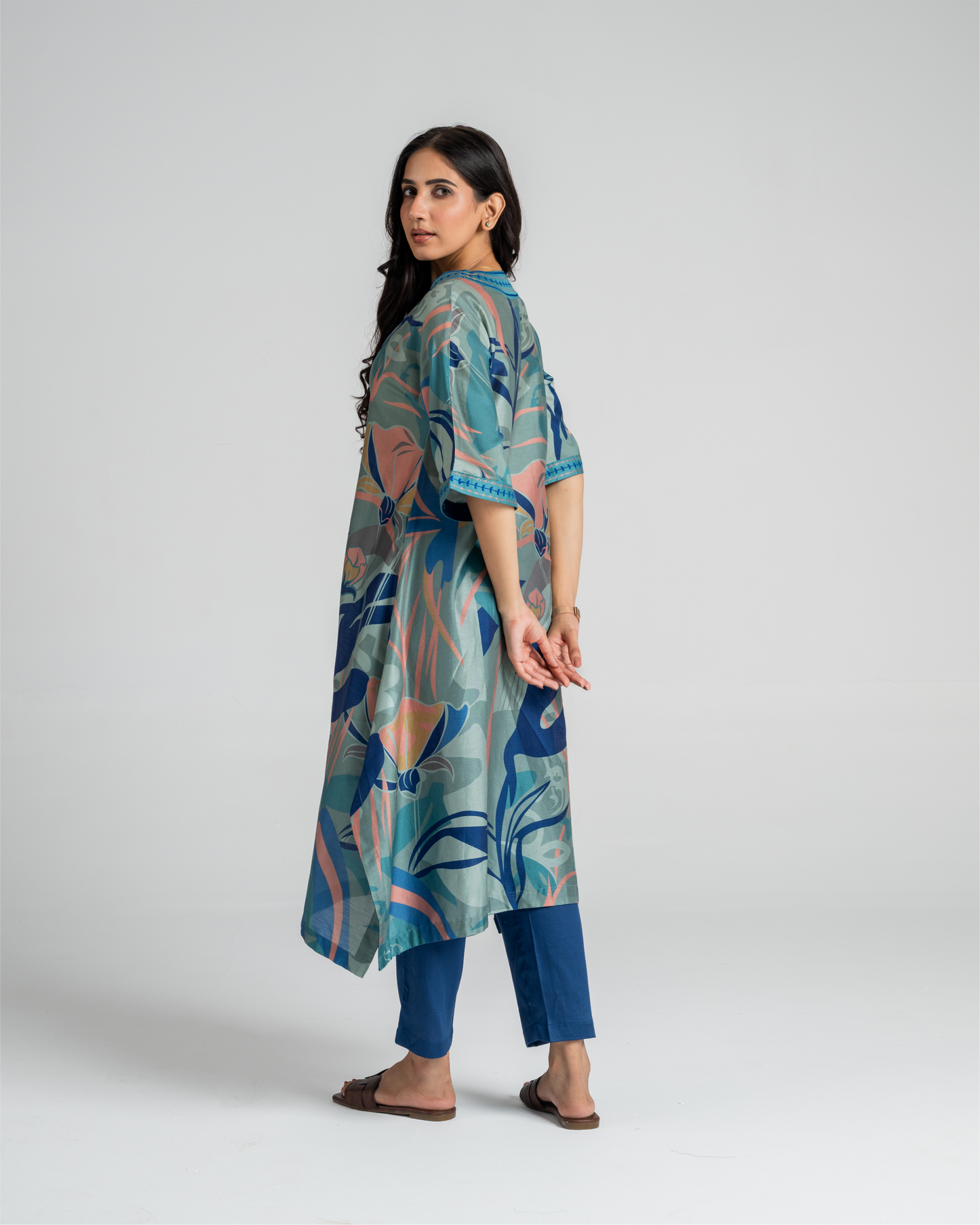 Blue Lagoon Kurta Set with Embroidery Detailing